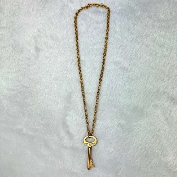 Louis Vuitton Vintage key necklace skeleton trunk key on chain RARE - Picture 4 of 6